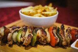 Požeški vinogradarski ćevap, pečeni krumpir (5)