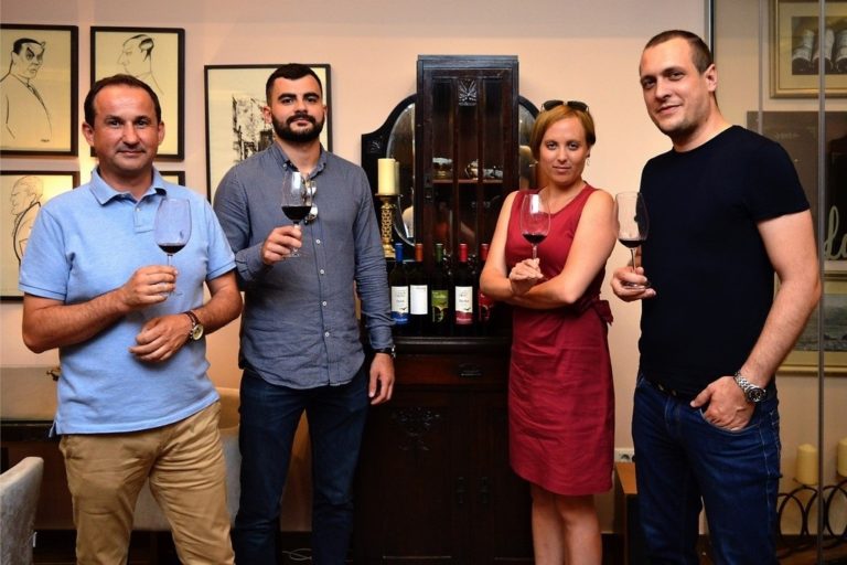 R’kaciteli iz Drniša – jedna od najstarijih svjetskih sorti grožđa