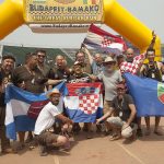 SL ND stoje Stanislav Modrić Ivan Rako Ljubo Zdjelarević Mario Dekanić Andrew Szabo osnivač i prvi čovjek relija Damir Filipović Mario Dakić Jaime Gaete Mirko Penavić Igor Zdjelarević ćuće Marin Pe