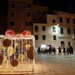 00-Intimna-atmosfera-Velikog-mola-i-bastinske-glazbene-pozornice-1