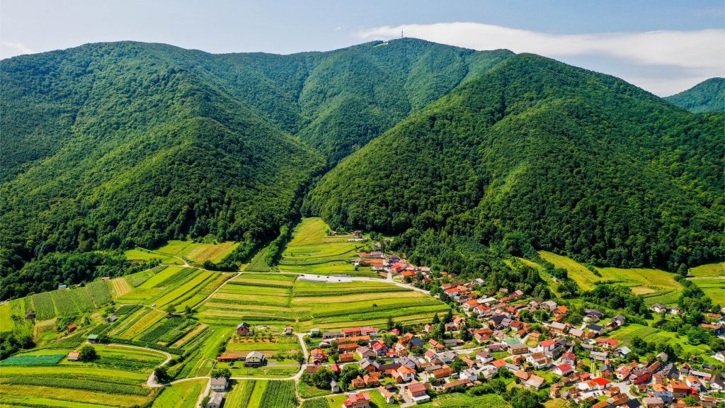 Mistična Ivančica – najljepša razglednica Planinarskog grada ...