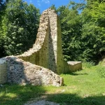 Ostaci pavlinskog samostana foto Putoholičari