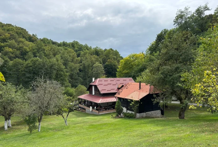 petrinja-hrvatski-cuntic-kuca-za-odmor-veronika